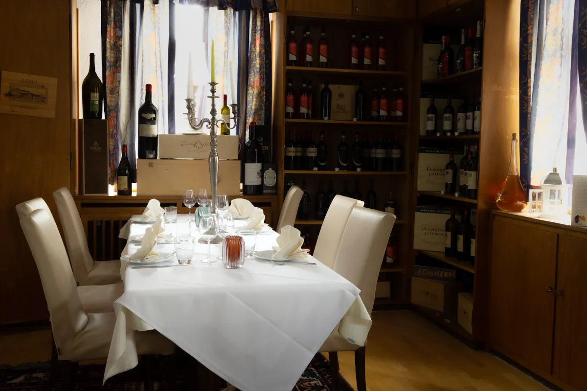 La Vecchia Taverna image