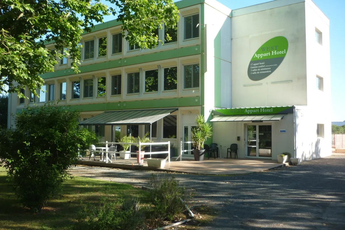 West Appart' Hôtel image